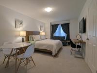 Cozy Private Suite 10 Min to 401 With Free Parking - B&B Kitchener