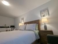 Cozy Private Suite 10 Min to 401 With Free Parking - B&B Kitchener