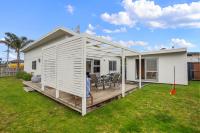 Whanga on Foot - Great Central Location - B&B Whangamata