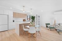 Banksia Breeze Villa - 100m to North One Mile Beach & Pet Friendly - B&B Forster