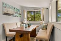 Red Rock Retreat with Amazing Patio and Hot Tub for family - Bed and Breakfast Sedona