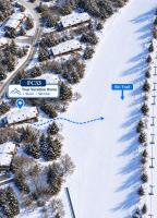 F33 Renovated Ski-in Ski-out Forest Cottage Townhome with Modern Updates - Chambres d'hôtes Bretton Woods