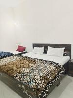 Ramola Home Stay - Bed and Breakfast Phedi