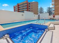 Central Stay Pool, Parking & Walk to Beach - Chambres d'hôtes Port Macquarie