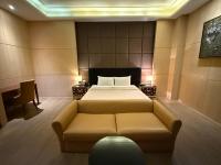 Business Double Room (No parking space)