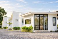Putih Kaca Villa - Ferienwohnung Yogyakarta