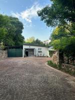 Peaceful private cottage in Irene Village - B&B Centurion