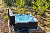 Game Room + Hot Tub! Rocky Mountain Escape - B&B Fairplay