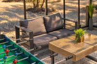 4BR Family Retreat with Game Room & Sunroom - Bed and Breakfast San Antonio