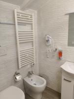 Double or Twin Room with Bathroom