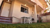 Apartalux Alcázares Río Esla - B&B Los Alcázares