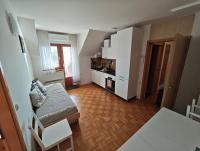 Apartma Valerija - Ferienwohnung Zrece