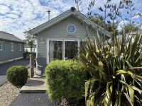 Salty Dog, The Bay, 2 bedrooms with ensuites, parking for 2 cars, 2 dogs welcome - B&B Filey