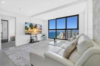 MASSIVE 4BDR Apt with Incredible Ocean Views - Ferienwohnung Gold Coast