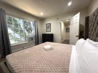2BR Hollywood Apartment Near Walk of Fame & Melrose - B&B Los Angeles