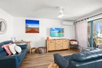 Lindomare Unit 10, 11 Orvieto Tce, Kings Beach - B&B Caloundra