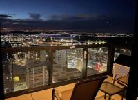 Amazing Skytower View Sea View 2BR 2BA Apartment - B&B Auckland
