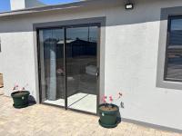 Stellies Selfcatering - B&B Keetmanshoop