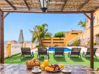 CHALET CON PISCINAS Y VISTAS DE ENSUEÑO - B&B Almuñécar