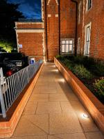 Boutique 1 Bedroom Loft Apartment - Ferienwohnung Slough