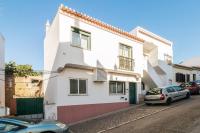 Casa Gaivota | Traditional Home in Central Lagos - Bed and Breakfast Lagos