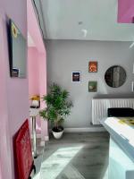 PinkBird Town & Country House - B&B Retford