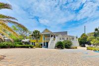 The Georgianne Manor by Tybee Vacation Rentals - Bed and Breakfast Tybee Island