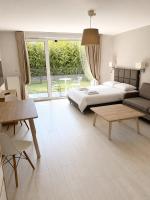 Studio Apartment with Balcony