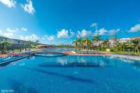3BR Resort Condo - Corasol - Direct Beach Access - B&B Playa del Carmen