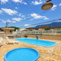 Casa de Praia MarAzul, 3 Quadras da PRAIA, 2 Quartos, WIFI, Garagem, condomínio com PISCINA, Churrasqueira e Sala de Jogos SINUCA - Chambres d'hôtes Caraguatatuba