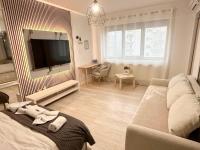 CMS Lujerului Studios - B&B Bucarest