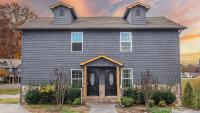 Willow Trace- Cute Condo, Hot Tub, Minutes to Pigeon Forge! - B&B Pigeon Forge