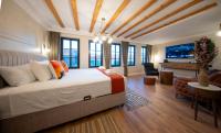 Triple Room with View