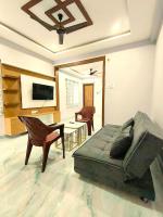 Luxury Fully Furnished 2 BHK Flats Near Srinivasa Ticket Counter - B&B Tirupati