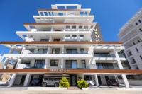 Beachcomber 2-Bedroom Apartment in Larnaca - B&B Larnaka