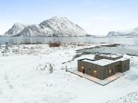 Lofoten Cabin, Glass Winter Garden, Sea-View Jacuzzi - Bed and Breakfast Lyngværet