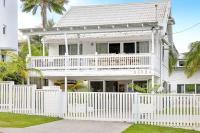 Barra Luxe Beach House 4BR Yaroomba Beach Stay - Ferienwohnung Eurombah