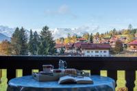 Apartment mit Balkon