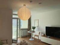 Modernes City-Apartment Parkplatz & Self Check-in - Chambres d'hôtes Augsbourg