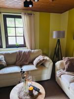 Ferienwohnung Heldrastein - B&B Treffurt