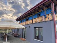 Casa cu Livezi - B&B Dumbrăviţa
