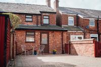 Hazel Terrace - Modern 2BR Home - B&B Eccleston