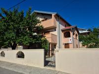 Apartments Cherry - B&B Karin