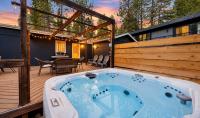 Modern Retreat W Hot Tub & Near Snow Summit - Chambres d'hôtes Big Bear Lake