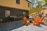 Little Bear Lodge - B&B Ellijay