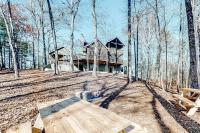 Bearfoot Lodge - B&B Ellijay