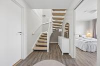 Modern terraced house with fjord view centrally located in Alta - B&B Alta