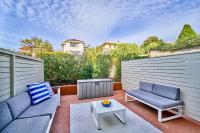Modern, Central Apartment Footsteps to Salamanca - B&B Hobart