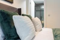 Modern 3BR Retreat in Manchester, Sleeps 6 - B&B Manchester