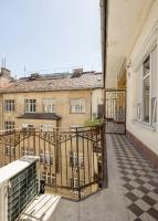 Dream Stay in Budapest-Steps to BudaEye &FashionSt - B&B Budapest